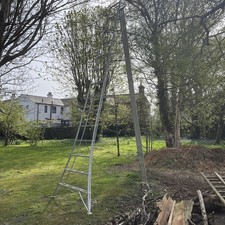 Crown Tripod 14ft Standard